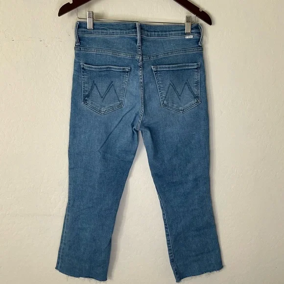 MOTHER The‎ Insider Step Fray Crop Jeans Out of the Blue Size 26 Women’s - Picture 6 of 10